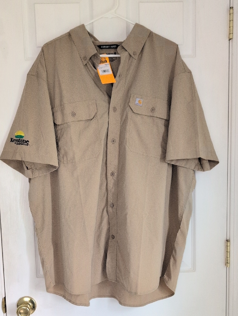 Carhartt Men’s Short-Sleeve Button Down Shirt in Khaki